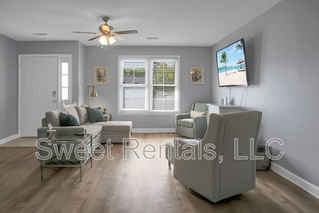 property at 4322 Briarstone Ct