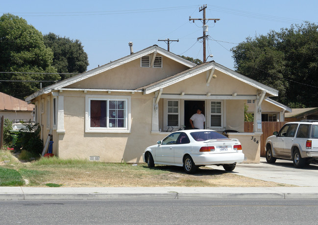 360 Moorpark Ave in Moorpark, CA - Building Photo - Building Photo