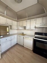 7600 NW 5th Ct, Unit 103 in Margate, FL - Building Photo - Building Photo