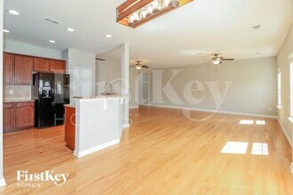 691 Silver Moss Dr in Moncks Corner, SC - Building Photo - Building Photo