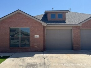 2120 N Jayton Ave in Lubbock, TX - Building Photo - Building Photo