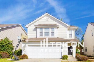 4736 Abercromby St in Charlotte, NC - Building Photo