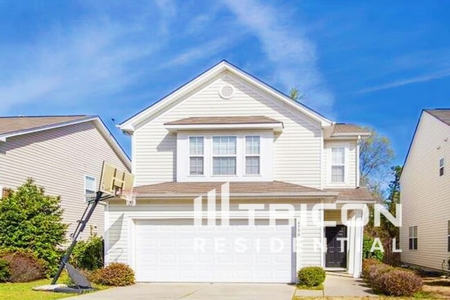 property at 4736 Abercromby St