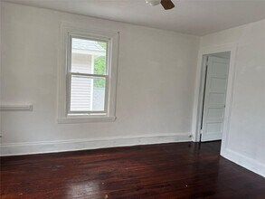 77 Grand Ave in Middletown, NY - Building Photo - Building Photo