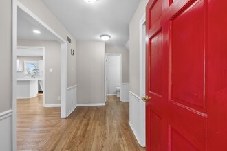 6201 Hagan-Stone Park Rd in Pleasant Garden, NC - Building Photo - Building Photo