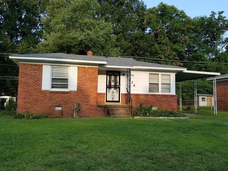 2714 Merle St in Memphis, TN - Building Photo