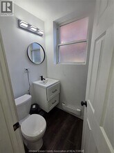 1178 Giles Blvd E in Windsor, ON - Building Photo - Building Photo