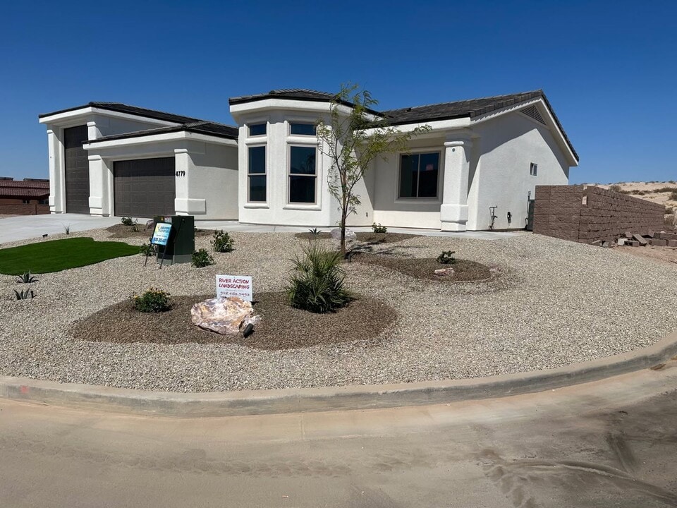 4779 N Diana Ave in Lake Havasu City, AZ - Building Photo