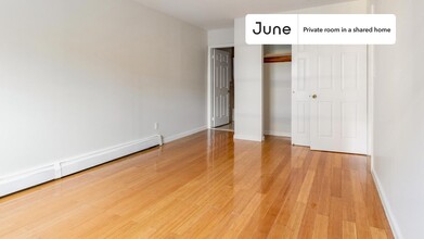 Private bedroom in 4 bed/2 bath Home in New York, NY - Building Photo - Building Photo