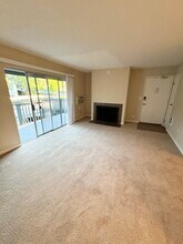 415 Ignacio Blvd in Novato, CA - Building Photo - Building Photo