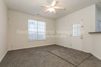 11330 Michelle Way in Hampton, GA - Building Photo - Building Photo