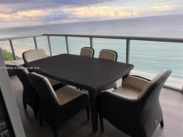 property at 17121 Collins Ave