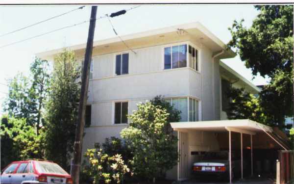 2231-2239 Cedar St in Berkeley, CA - Foto de edificio - Building Photo