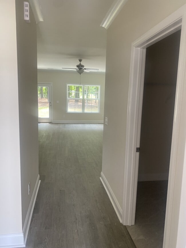 3244 Spiral Ln in Effingham, SC - Building Photo - Building Photo