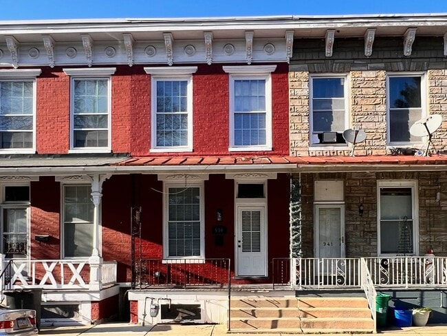 property at 939 Clark St