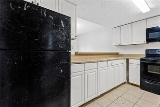 3451 Cobbs Ferry Dr in Decatur, GA - Building Photo - Building Photo