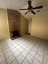 8000 Clydesdale Dr in Austin, TX - Building Photo - Building Photo