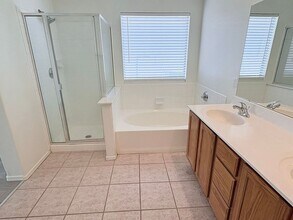 10202 E Lucille Dr in Tucson, AZ - Building Photo - Building Photo