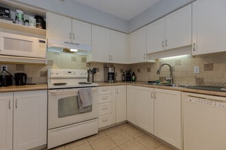 2700 McCallum Rd in Abbotsford, BC - Building Photo - Building Photo