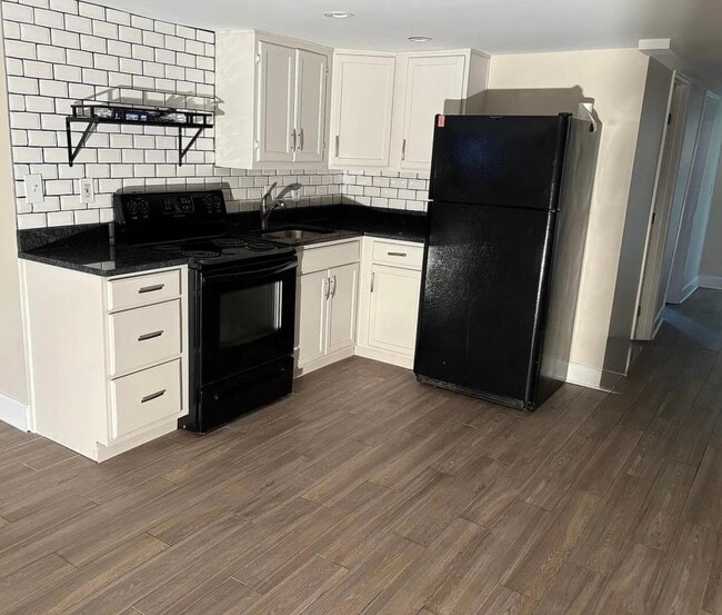 2014 1st St NW, Unit 2014 1st St NW BMNT in Washington, DC - Foto de edificio - Building Photo