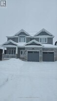 1924 Trailsway Dr in London, ON - Building Photo