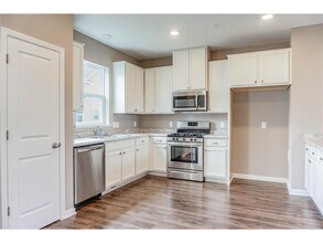 1619 Windigo Ln in Shakopee, MN - Building Photo - Building Photo
