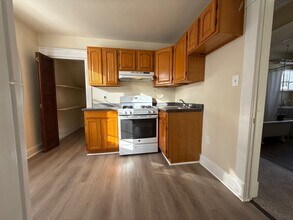 6512 Cleveland Ave in Baltimore, MD - Building Photo - Building Photo