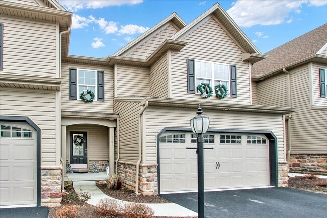 property at 2751 Post Dr