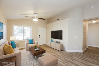 2053 E Arabian Dr in Gilbert, AZ - Building Photo - Building Photo