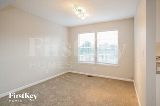 2026 Coldwater Ct in Indianapolis, IN - Foto de edificio - Building Photo