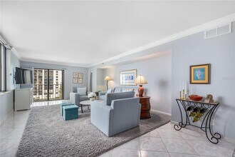 1480 Gulf Blvd in Clearwater, FL - Foto de edificio - Building Photo