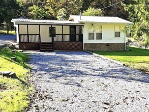 702 Rush Branch Rd in Pigeon Forge, TN - Building Photo - Building Photo