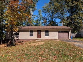 25 Wildwood Ave in Weaverville, NC - Building Photo - Building Photo