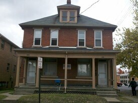 1467 Worthington St in Columbus, OH - Building Photo