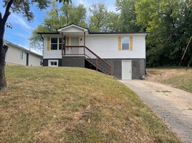 922 Vermont Ave in Knoxville, TN - Building Photo