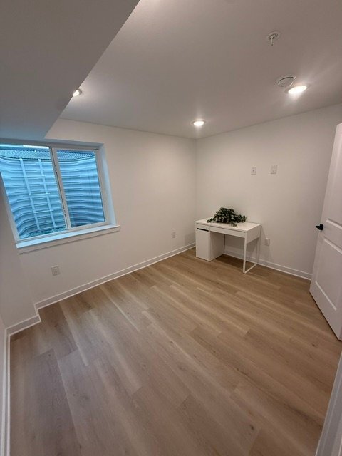 property at 1354 S Dover St