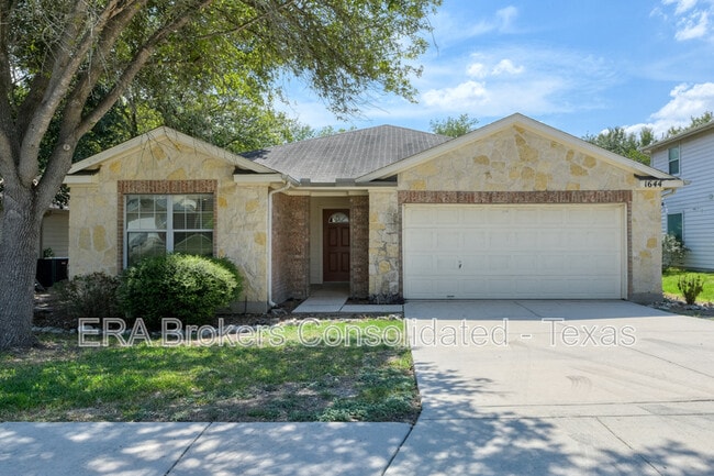1644 Cloudy Brook in Schertz, TX - Building Photo - Building Photo
