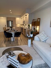 310 NW 157th St, Unit A1 in Miami, FL - Building Photo - Building Photo