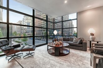 4040 Wilson in Arlington, VA - Foto de edificio - Building Photo