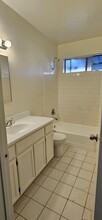 Cedros in Panorama City, CA - Foto de edificio - Building Photo