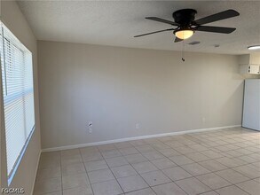 3307 SE 15th Pl in Cape Coral, FL - Building Photo - Building Photo