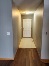 2520 Eagle Point Ct in Des Moines, IA - Foto de edificio - Building Photo