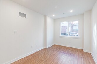 810 W Norris St in Philadelphia, PA - Building Photo - Building Photo