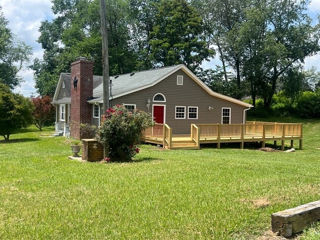 property at 1414 Muddy Creek Rd