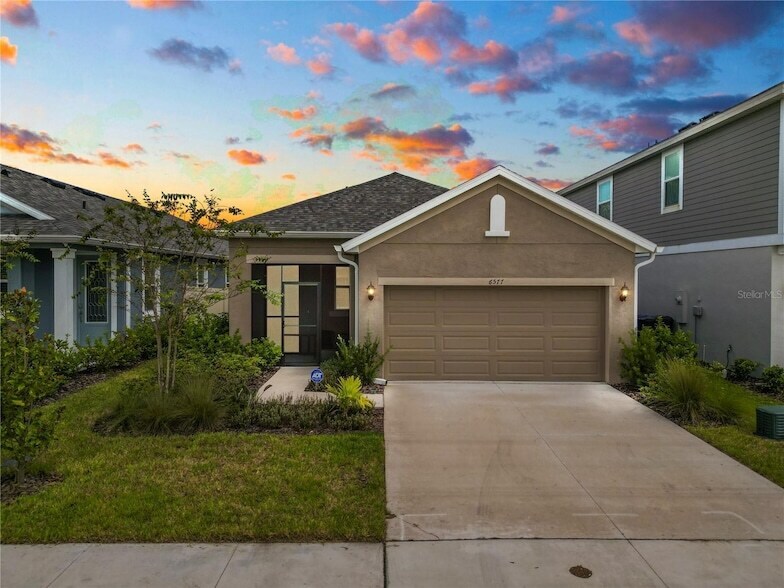 6577 Great Bear Dr in Lakeland, FL - Building Photo