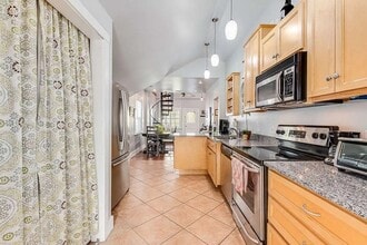 76 Abbott St in St. Augustine, FL - Building Photo - Building Photo