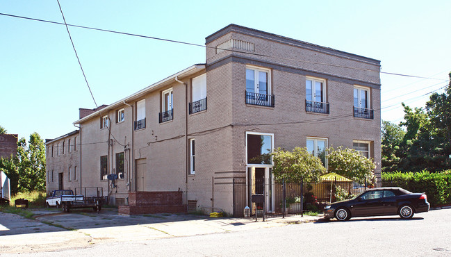 60 Virginia Ave W in Memphis, TN - Building Photo - Building Photo