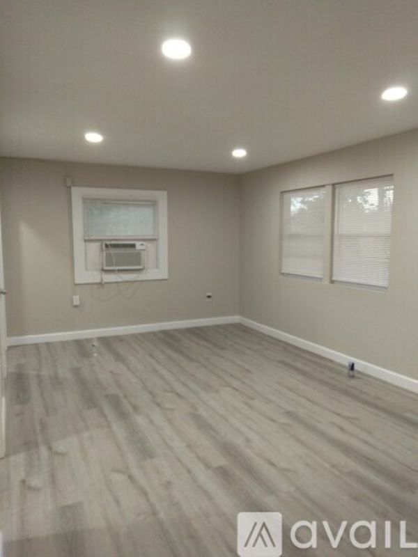 383 W Outer Dr, Unit 383 in Oak Ridge, TN - Building Photo - Building Photo