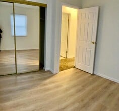 4908 Kendal St SW, Unit 4908 in Canton, OH - Building Photo - Building Photo