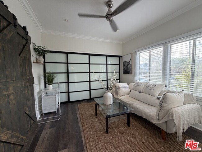 5919 Lexington Ave in Los Angeles, CA - Building Photo - Building Photo